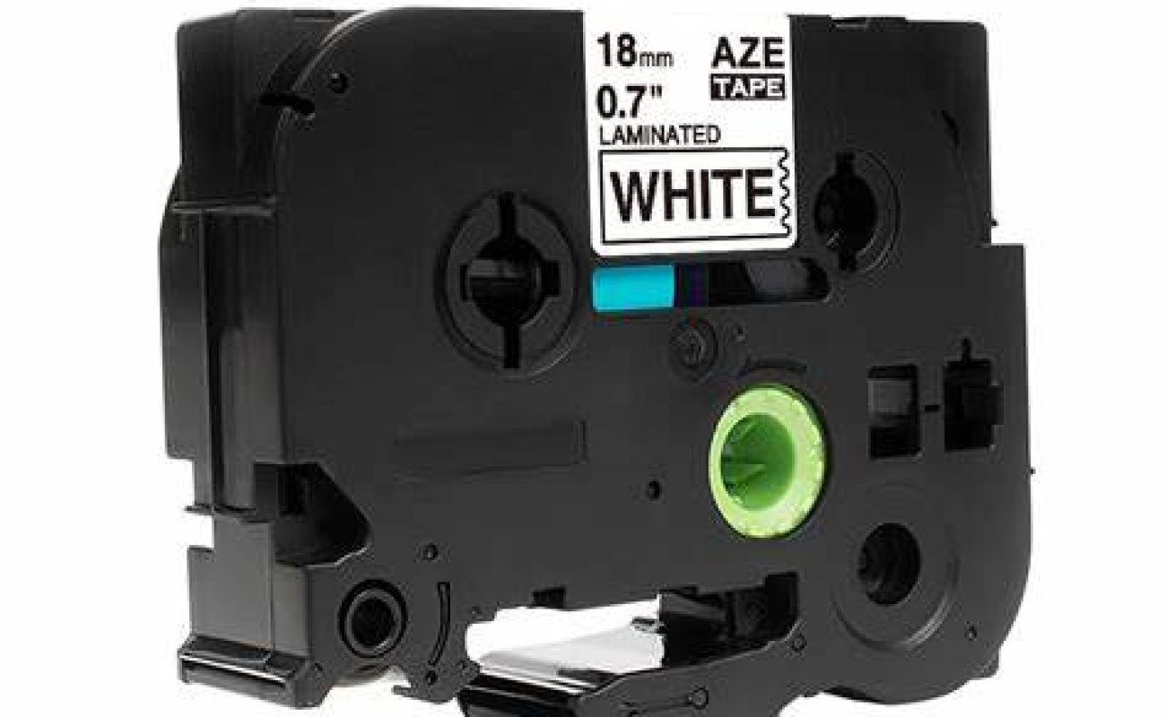 Compatible Tze241 black on white 18mm - 8 metres